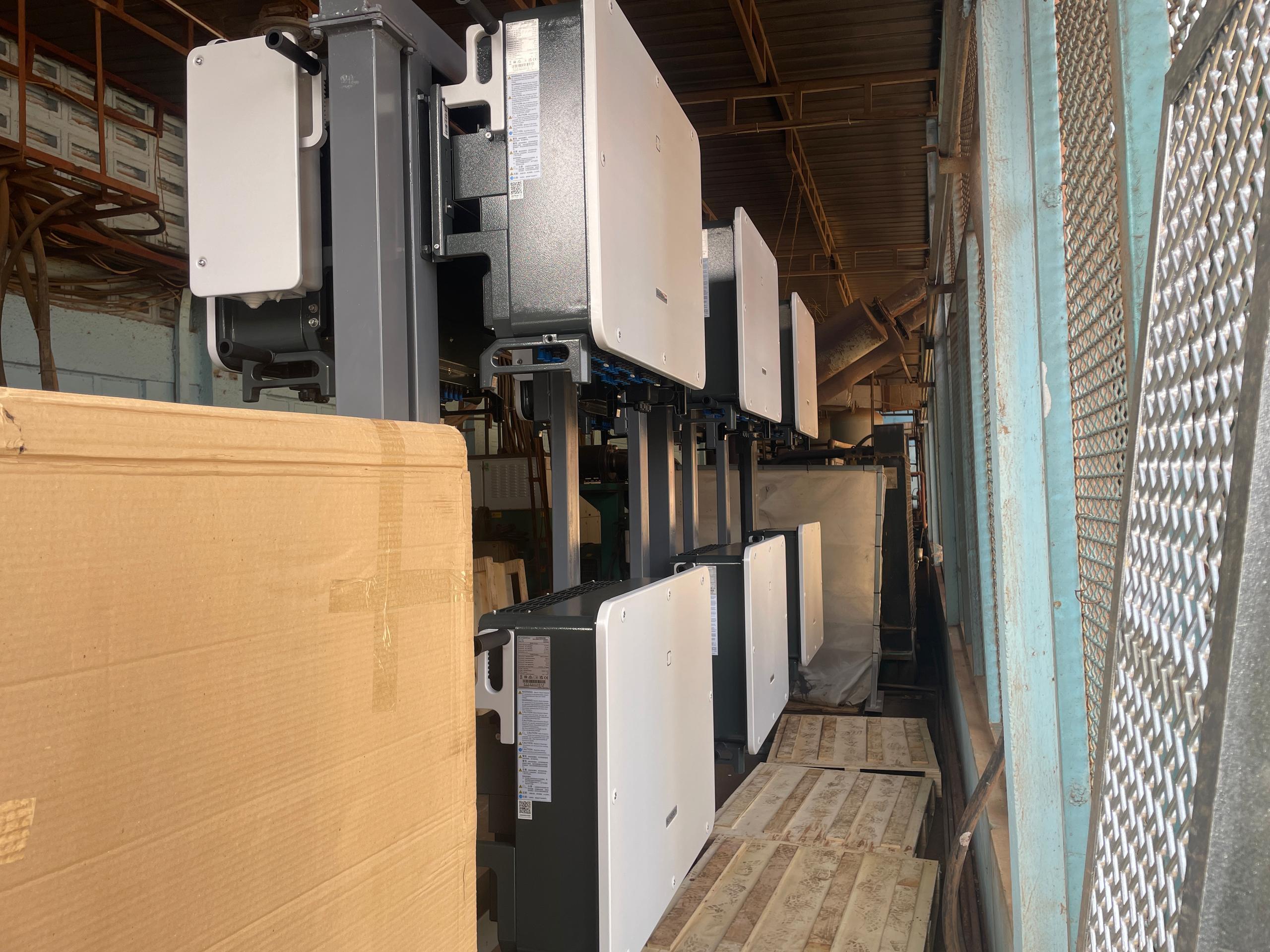 Plytank inverters